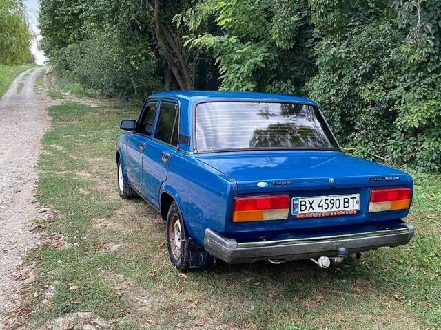 Синий ВАЗ 2107, объемом двигателя 1.45 л и пробегом 67 тыс. км за 1100 $, фото 1 на Automoto.ua