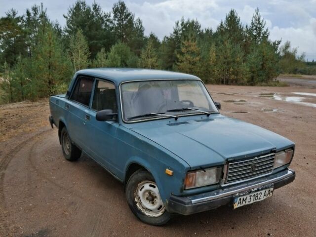 Синий ВАЗ 2107, объемом двигателя 1.5 л и пробегом 777 тыс. км за 550 $, фото 1 на Automoto.ua