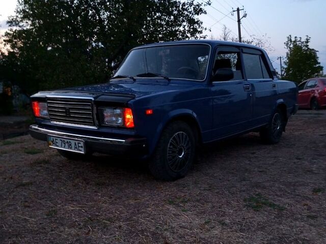 ВАЗ 2107 2005 в Софиевке на Automoto.ua Синий ВАЗ 2107, объемом двигателя 1.5 л и пробегом 80 тыс. км за 1800 $, фото 1 на Automoto.ua