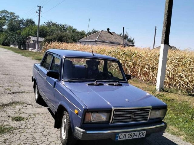 Синій ВАЗ 2107, об'ємом двигуна 1.45 л та пробігом 105 тис. км за 1400 $, фото 1 на Automoto.ua