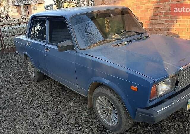 Синий ВАЗ 2107, объемом двигателя 1.6 л и пробегом 751 тыс. км за 903 $, фото 1 на Automoto.ua
