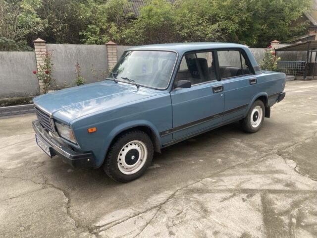 Синий ВАЗ 2107, объемом двигателя 1.5 л и пробегом 140 тыс. км за 1250 $, фото 1 на Automoto.ua