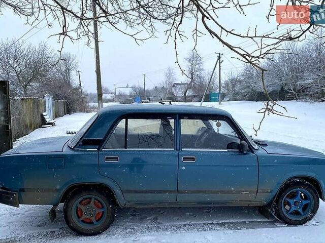 Синий ВАЗ 2107, объемом двигателя 1.6 л и пробегом 100 тыс. км за 1300 $, фото 1 на Automoto.ua