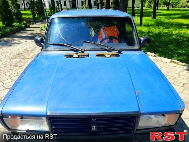 Синий ВАЗ 2107, объемом двигателя 1.5 л и пробегом 68 тыс. км за 700 $, фото 1 на Automoto.ua