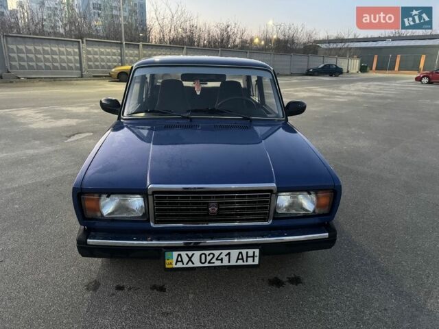 Синій ВАЗ 2107, об'ємом двигуна 1.5 л та пробігом 50 тис. км за 2000 $, фото 1 на Automoto.ua