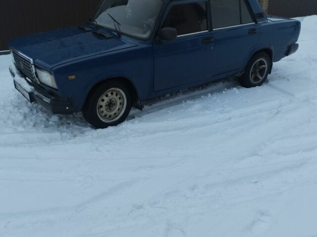 Синій ВАЗ 2107, об'ємом двигуна 1 л та пробігом 85 тис. км за 928 $, фото 1 на Automoto.ua