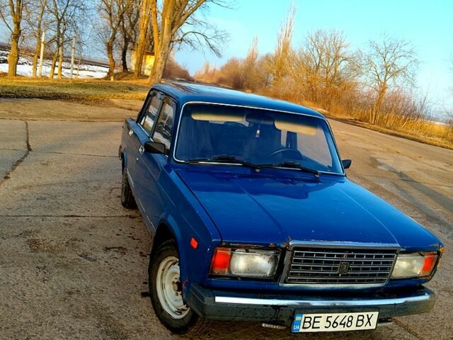 Синій ВАЗ 2107, об'ємом двигуна 1.6 л та пробігом 0 тис. км за 750 $, фото 1 на Automoto.ua