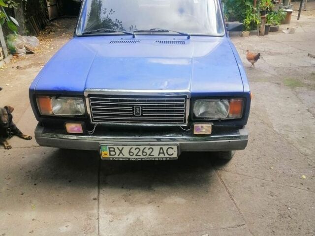Синий ВАЗ 2107, объемом двигателя 1.5 л и пробегом 123 тыс. км за 1050 $, фото 1 на Automoto.ua
