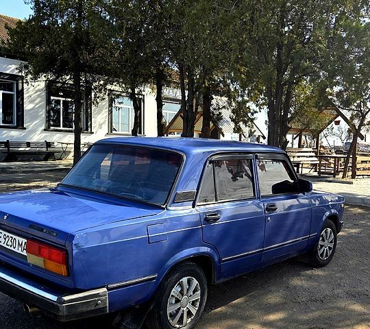 Синій ВАЗ 2107, об'ємом двигуна 1.5 л та пробігом 150 тис. км за 950 $, фото 1 на Automoto.ua