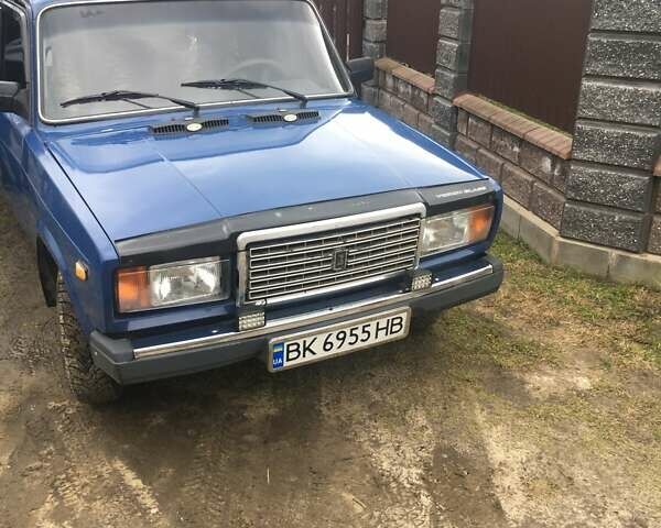 Синий ВАЗ 2107, объемом двигателя 1.45 л и пробегом 84 тыс. км за 900 $, фото 1 на Automoto.ua