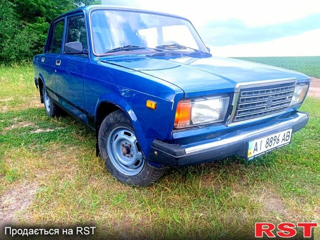 Синий ВАЗ 2107, объемом двигателя 1.5 л и пробегом 100 тыс. км за 710 $, фото 1 на Automoto.ua