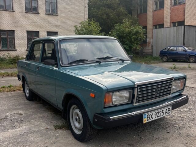 Синий ВАЗ 2107, объемом двигателя 1.5 л и пробегом 130 тыс. км за 1600 $, фото 1 на Automoto.ua