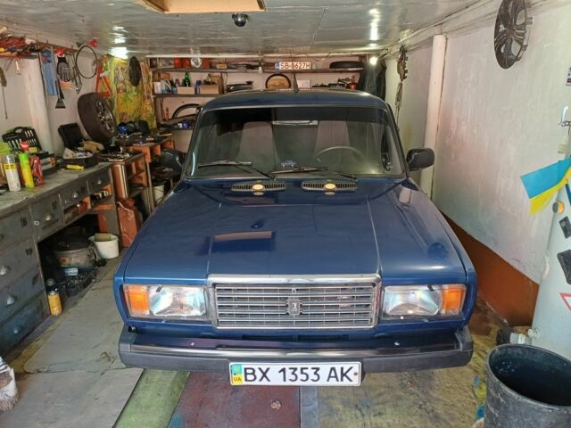 Синий ВАЗ 2107, объемом двигателя 1.5 л и пробегом 44 тыс. км за 2698 $, фото 1 на Automoto.ua