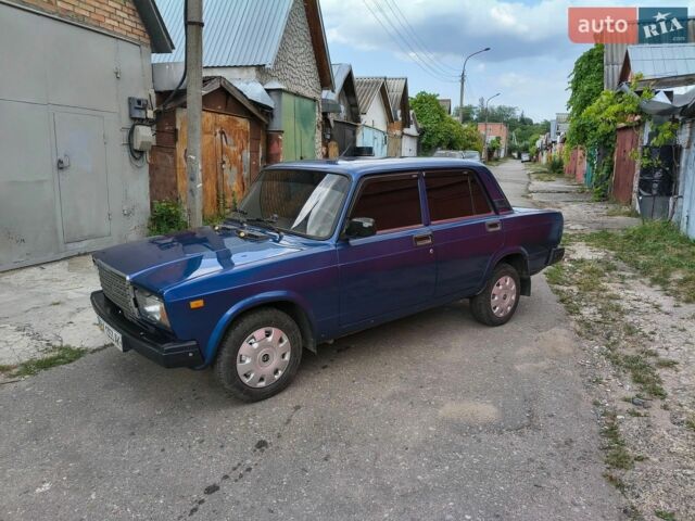 Синій ВАЗ 2107, об'ємом двигуна 1.45 л та пробігом 44 тис. км за 2150 $, фото 1 на Automoto.ua
