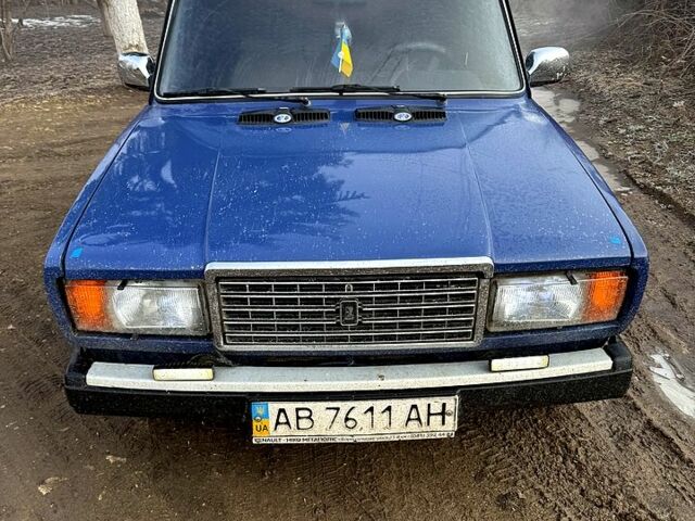 Синий ВАЗ 2107, объемом двигателя 1.5 л и пробегом 570 тыс. км за 1200 $, фото 1 на Automoto.ua