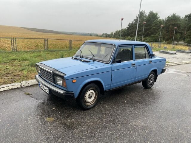 Синий ВАЗ 2107, объемом двигателя 1.6 л и пробегом 210 тыс. км за 561 $, фото 1 на Automoto.ua