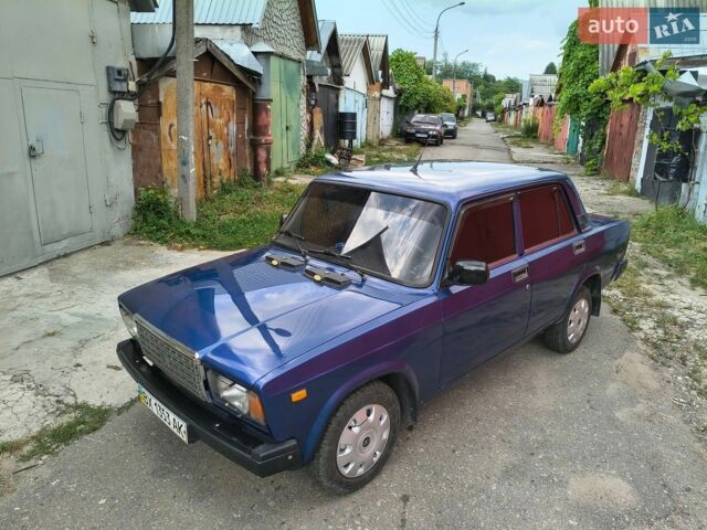 Синій ВАЗ 2107, об'ємом двигуна 1.45 л та пробігом 44 тис. км за 2600 $, фото 1 на Automoto.ua