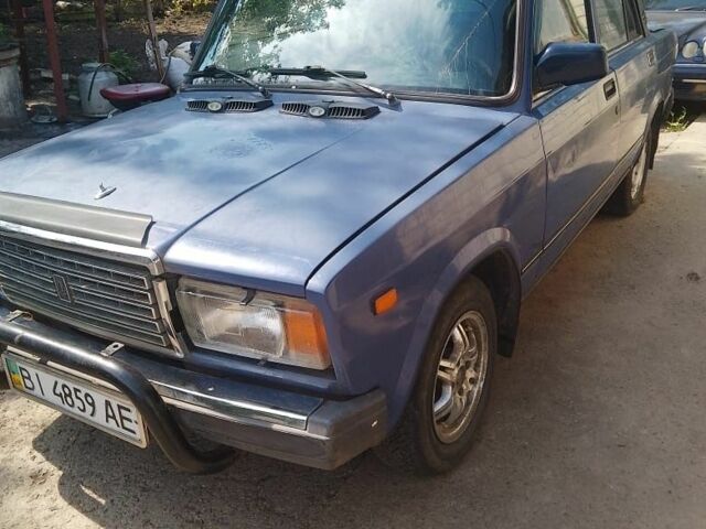 Синий ВАЗ 2107, объемом двигателя 1.3 л и пробегом 335 тыс. км за 749 $, фото 1 на Automoto.ua