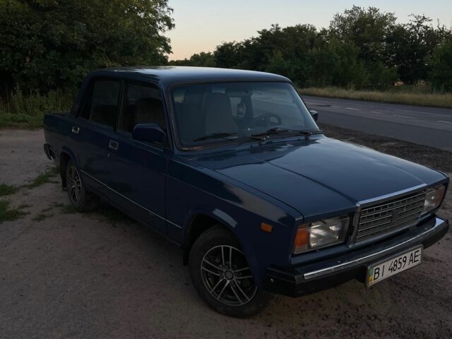 Синий ВАЗ 2107, объемом двигателя 1.5 л и пробегом 200 тыс. км за 1079 $, фото 1 на Automoto.ua