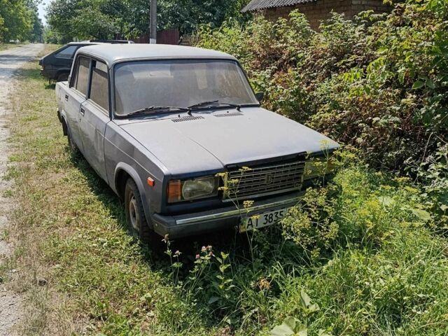 Синий ВАЗ 2107, объемом двигателя 1.2 л и пробегом 140 тыс. км за 404 $, фото 1 на Automoto.ua