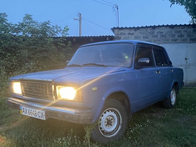 Синий ВАЗ 2107, объемом двигателя 1.5 л и пробегом 333 тыс. км за 626 $, фото 1 на Automoto.ua