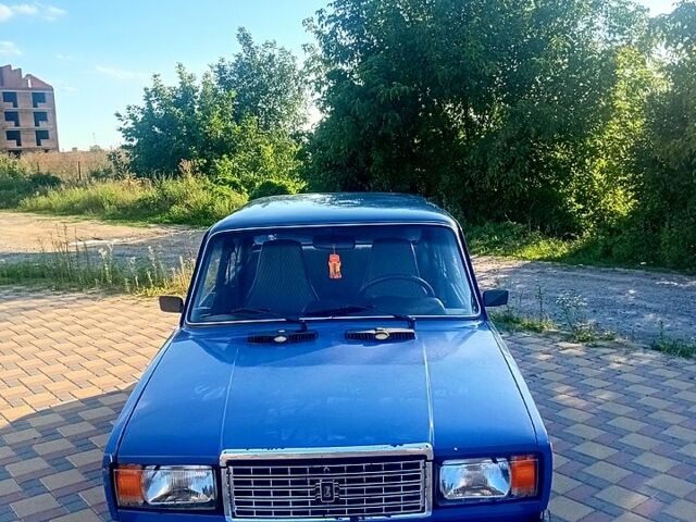 Синий ВАЗ 2107, объемом двигателя 1.5 л и пробегом 62 тыс. км за 2000 $, фото 1 на Automoto.ua