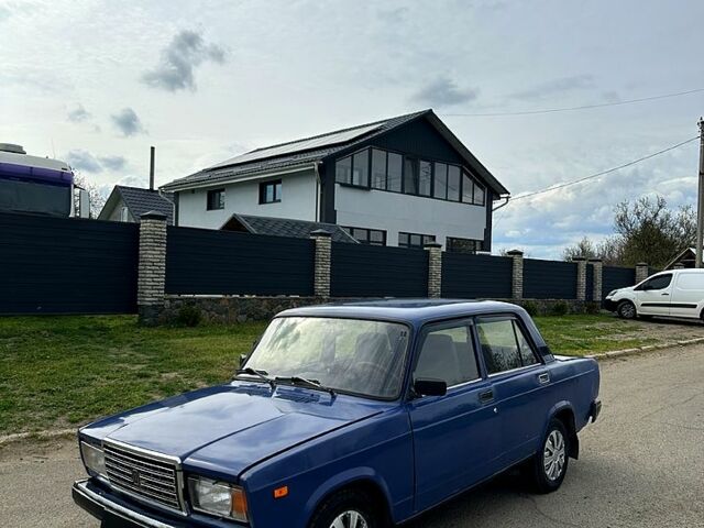 Синий ВАЗ 2107, объемом двигателя 1.5 л и пробегом 94 тыс. км за 1200 $, фото 1 на Automoto.ua
