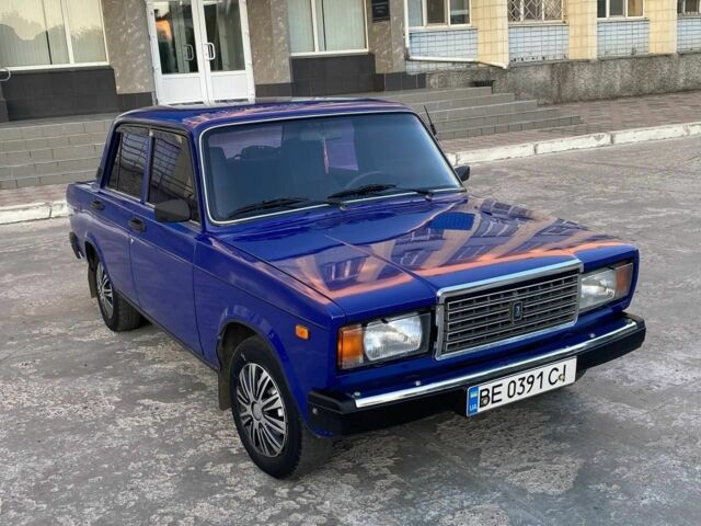 Синій ВАЗ 2107, об'ємом двигуна 1.5 л та пробігом 150 тис. км за 1550 $, фото 1 на Automoto.ua