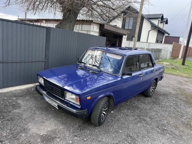 Синій ВАЗ 2107, об'ємом двигуна 1.5 л та пробігом 180 тис. км за 1350 $, фото 1 на Automoto.ua