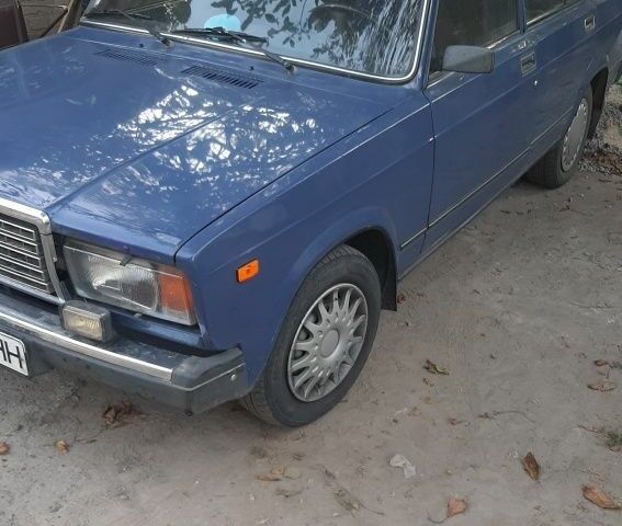 Синій ВАЗ 2107, об'ємом двигуна 1.6 л та пробігом 122 тис. км за 1300 $, фото 1 на Automoto.ua