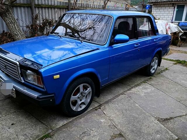 Синий ВАЗ 2107, объемом двигателя 1.5 л и пробегом 0 тыс. км за 1100 $, фото 1 на Automoto.ua