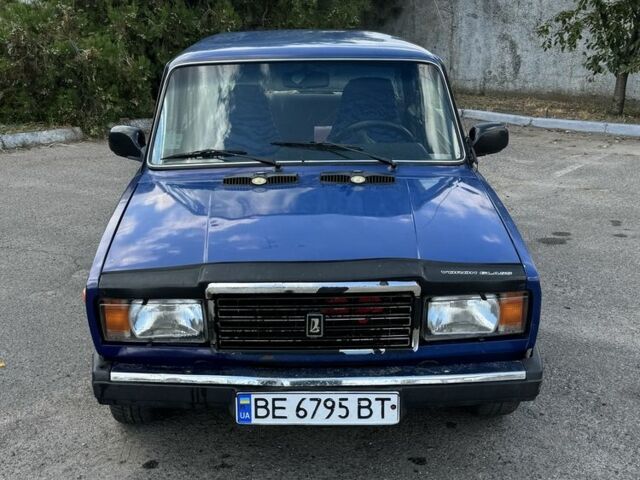 Синий ВАЗ 2107, объемом двигателя 1.5 л и пробегом 60 тыс. км за 901 $, фото 1 на Automoto.ua