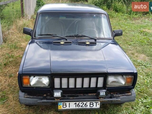 Синий ВАЗ 2107, объемом двигателя 1 л и пробегом 130 тыс. км за 2200 $, фото 1 на Automoto.ua