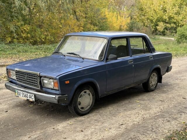 ВАЗ 2107 2006 в Волочиске на Automoto.ua Синий ВАЗ 2107, объемом двигателя 1.5 л и пробегом 88 тыс. км за 555 $, фото 1 на Automoto.ua