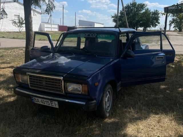 Синий ВАЗ 2107, объемом двигателя 1.3 л и пробегом 200 тыс. км за 703 $, фото 1 на Automoto.ua