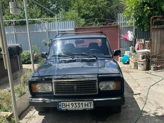 Синий ВАЗ 2107, объемом двигателя 1.5 л и пробегом 199 тыс. км за 1300 $, фото 1 на Automoto.ua