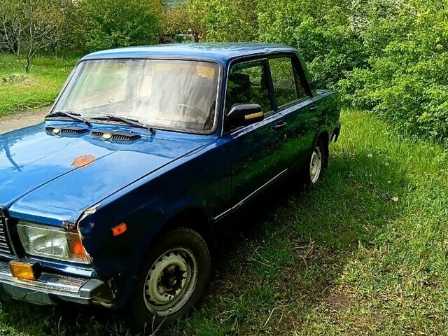 Синий ВАЗ 2107, объемом двигателя 1.6 л и пробегом 0 тыс. км за 800 $, фото 1 на Automoto.ua