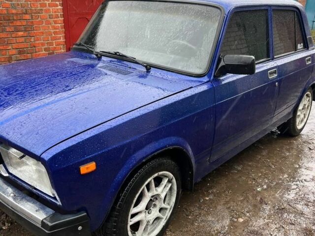 Синий ВАЗ 2107, объемом двигателя 1.6 л и пробегом 70 тыс. км за 1396 $, фото 1 на Automoto.ua