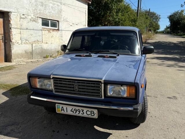 Синій ВАЗ 2107, об'ємом двигуна 1.5 л та пробігом 28 тис. км за 1300 $, фото 1 на Automoto.ua