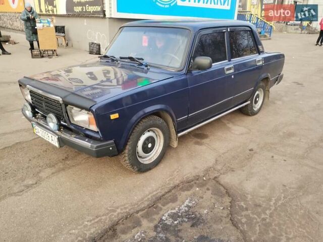 Синий ВАЗ 2107, объемом двигателя 1.5 л и пробегом 185 тыс. км за 1500 $, фото 1 на Automoto.ua