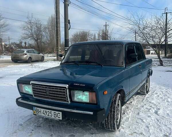 Синий ВАЗ 2107, объемом двигателя 1.6 л и пробегом 100 тыс. км за 1500 $, фото 1 на Automoto.ua