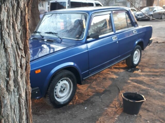 Синій ВАЗ 2107, об'ємом двигуна 1.6 л та пробігом 53 тис. км за 1708 $, фото 1 на Automoto.ua
