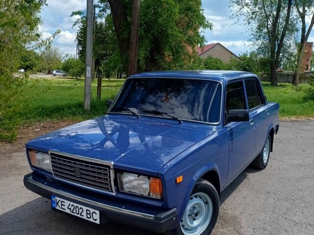 Синий ВАЗ 2107, объемом двигателя 1.5 л и пробегом 80 тыс. км за 2800 $, фото 1 на Automoto.ua