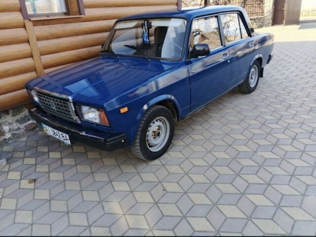 Синий ВАЗ 2107, объемом двигателя 0 л и пробегом 150 тыс. км за 450 $, фото 1 на Automoto.ua