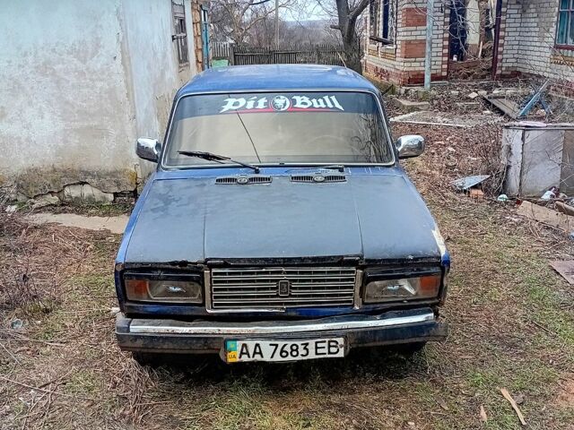 Синий ВАЗ 2107, объемом двигателя 1.7 л и пробегом 0 тыс. км за 450 $, фото 1 на Automoto.ua