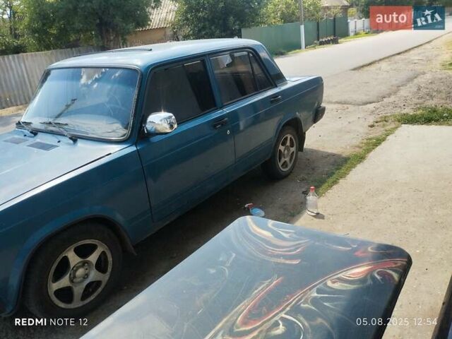 Синій ВАЗ 2107, об'ємом двигуна 1.6 л та пробігом 111 тис. км за 1300 $, фото 1 на Automoto.ua