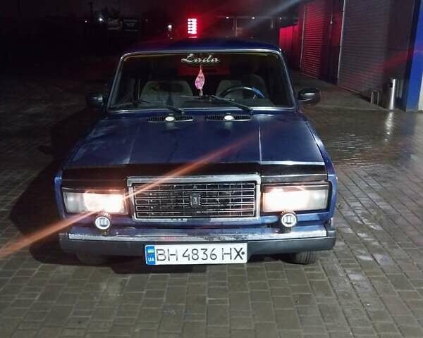 Синій ВАЗ 2107, об'ємом двигуна 1.45 л та пробігом 90 тис. км за 1300 $, фото 1 на Automoto.ua