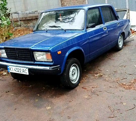 Синий ВАЗ 2107, объемом двигателя 1.5 л и пробегом 0 тыс. км за 2000 $, фото 1 на Automoto.ua