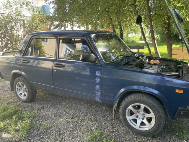 Синій ВАЗ 2107, об'ємом двигуна 1.5 л та пробігом 83 тис. км за 2006 $, фото 1 на Automoto.ua