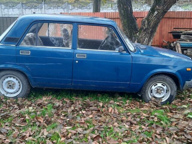 Синий ВАЗ 2107, объемом двигателя 1.5 л и пробегом 99 тыс. км за 775 $, фото 1 на Automoto.ua